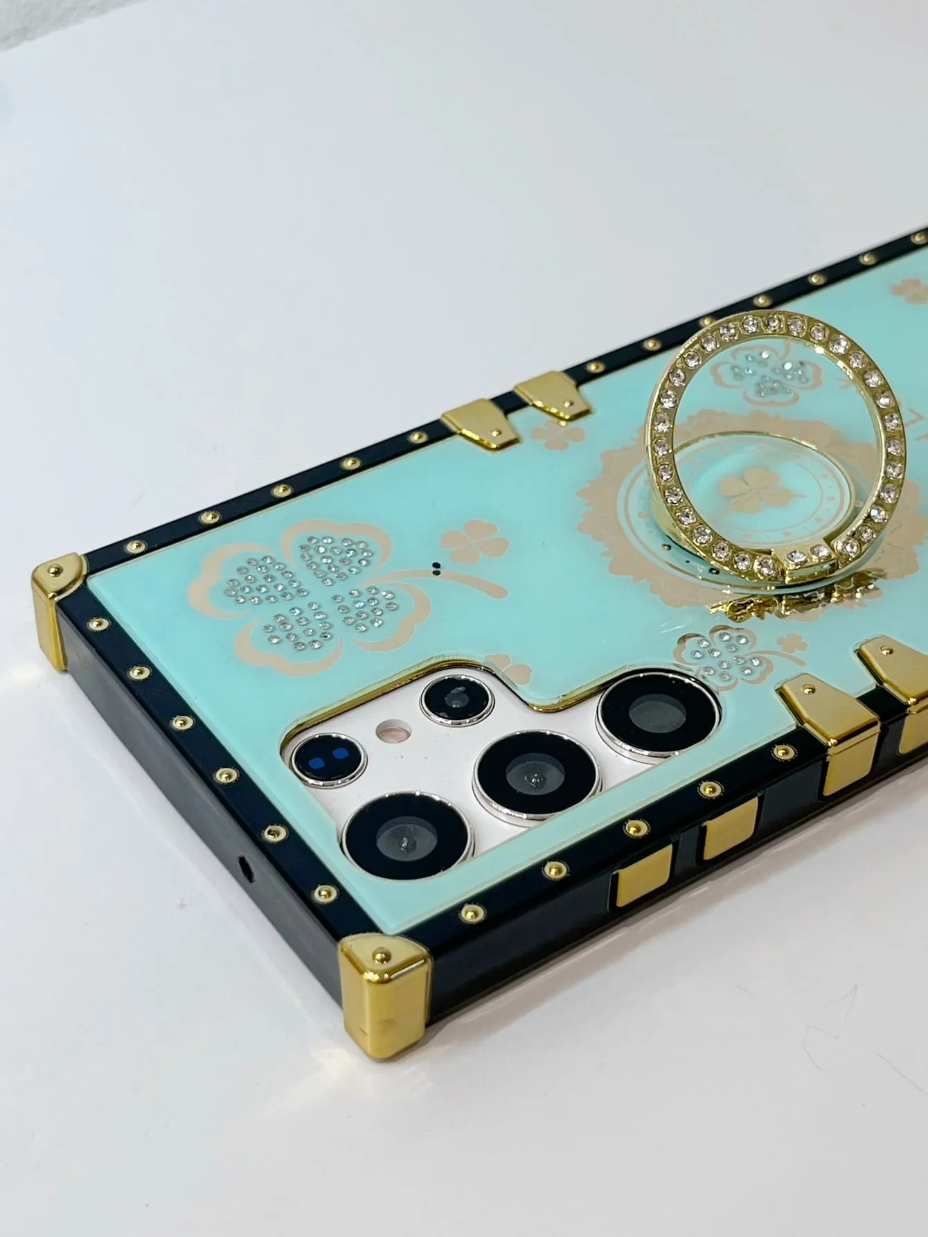 Floral Pattern Phone Case With Ring Holder