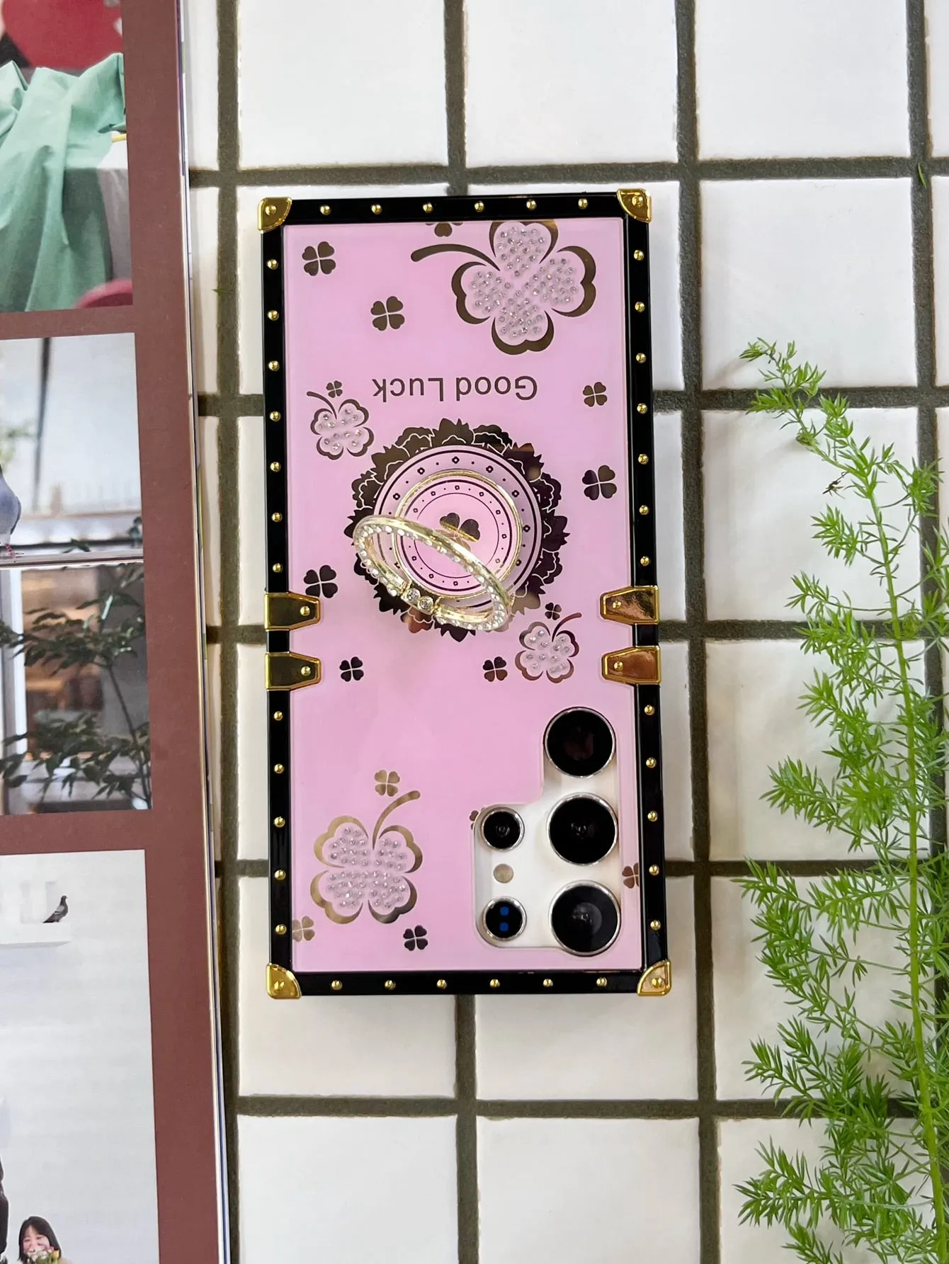 Floral Pattern Phone Case With Ring Holder