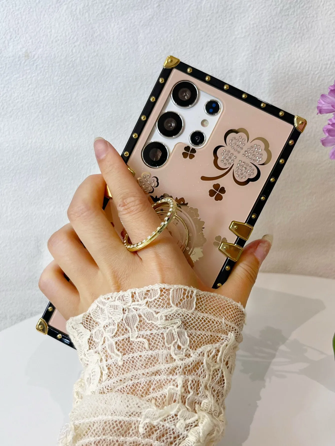 Floral Pattern Phone Case With Ring Holder