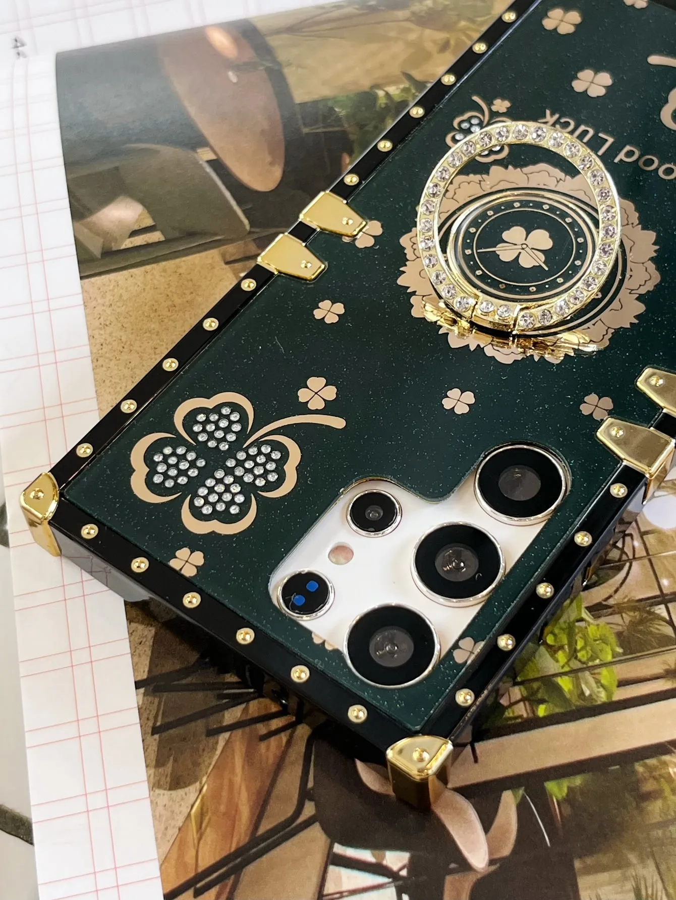 Floral Pattern Phone Case With Ring Holder